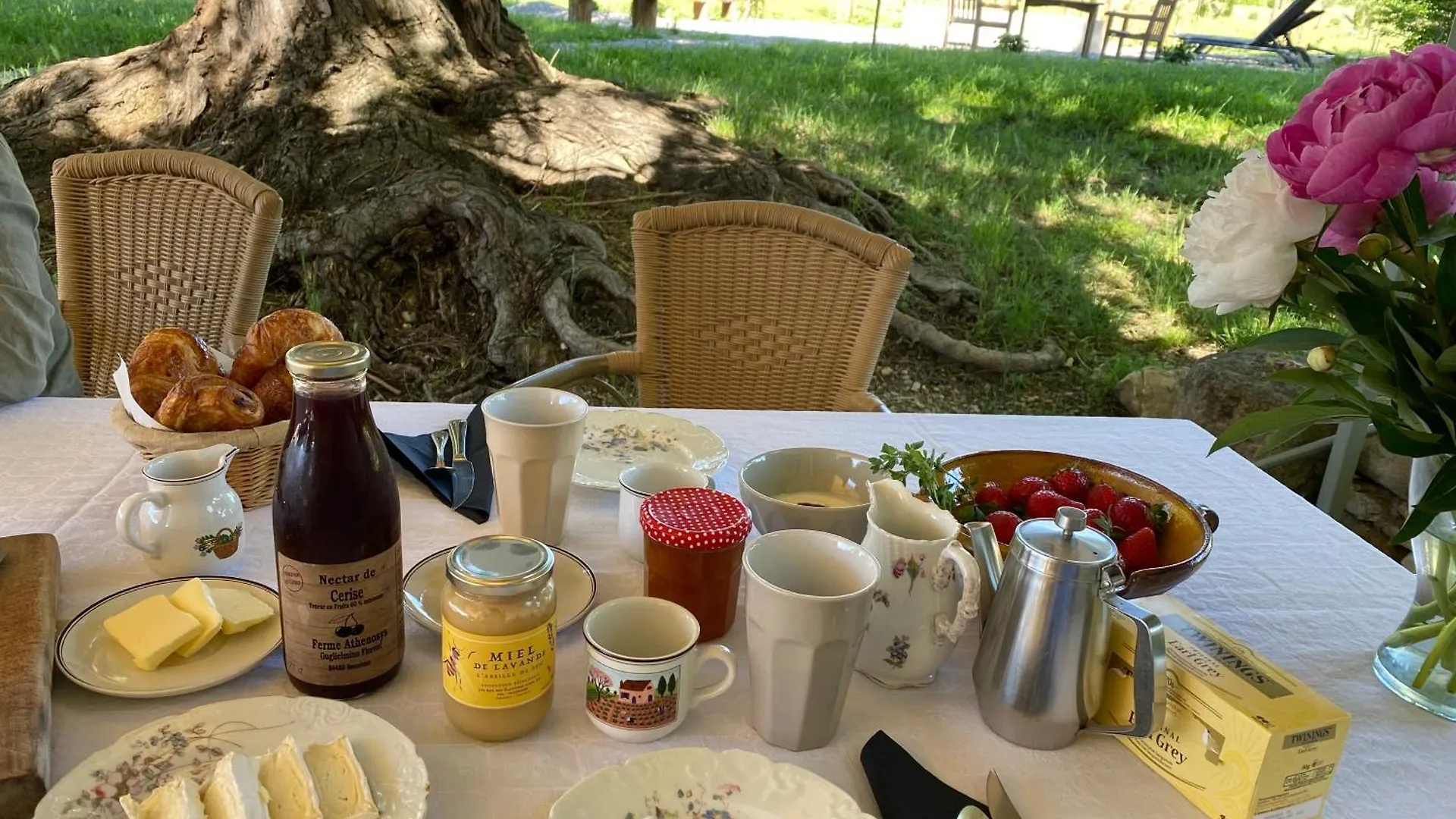 Le Domaine Saint Jean Bed and Breakfast Bed & Breakfast Saint-Saturnin-d'Apt