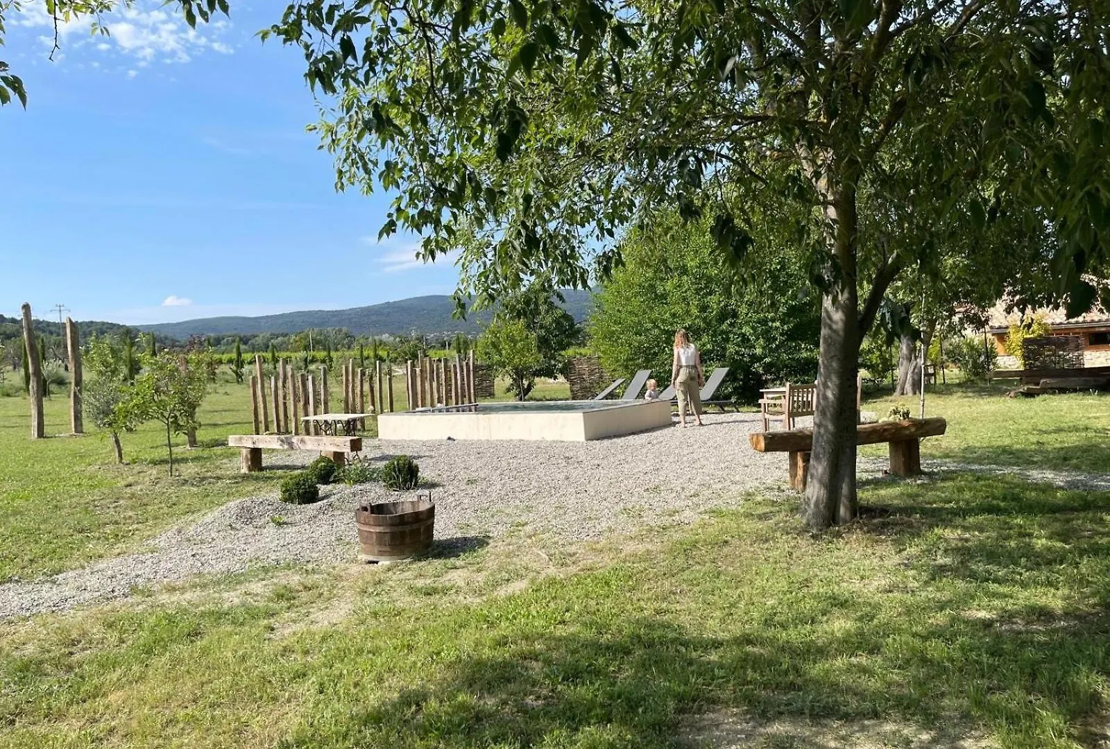 Bed and Breakfast Le Domaine Saint Jean 0*, Saint-Saturnin-d'Apt