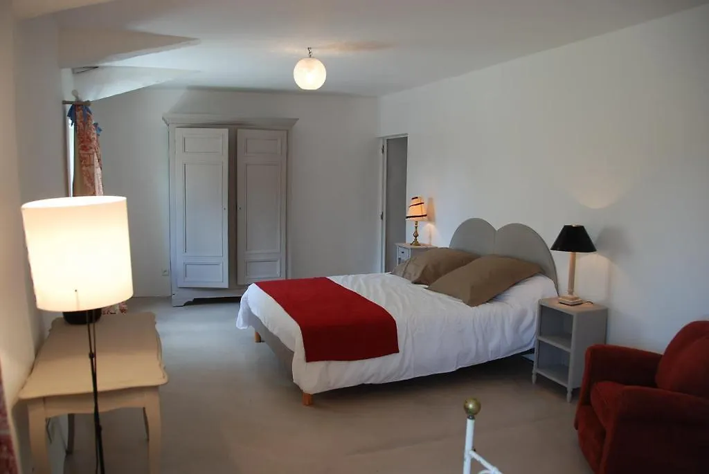 Couette-café Bed and breakfast Le Domaine Saint Jean France