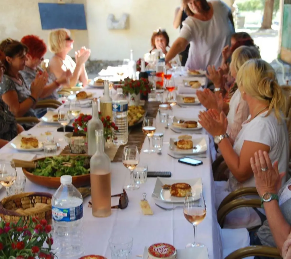 Couette-café Bed and breakfast Le Domaine Saint Jean France