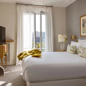 De Banville Hotel Paris